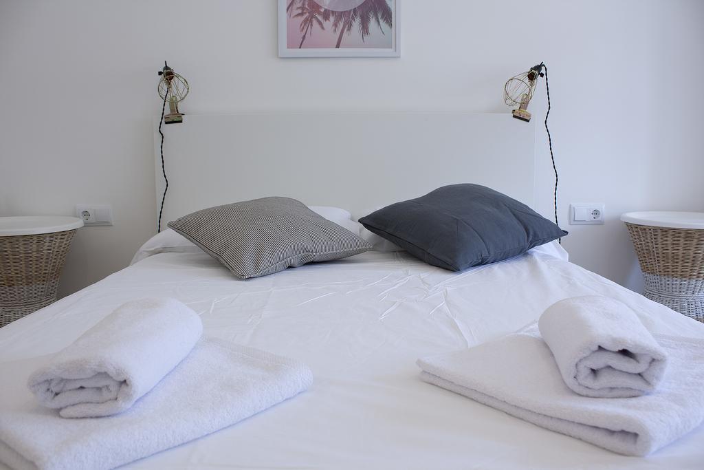 Apartmán Flateli Roger 6 Barcelona Exteriér fotografie